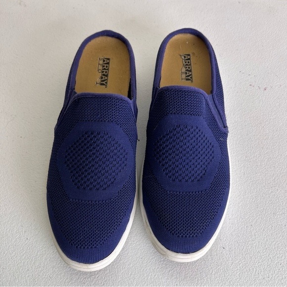 Array sport slip on knit stretch blue size 8 - Picture 4 of 6